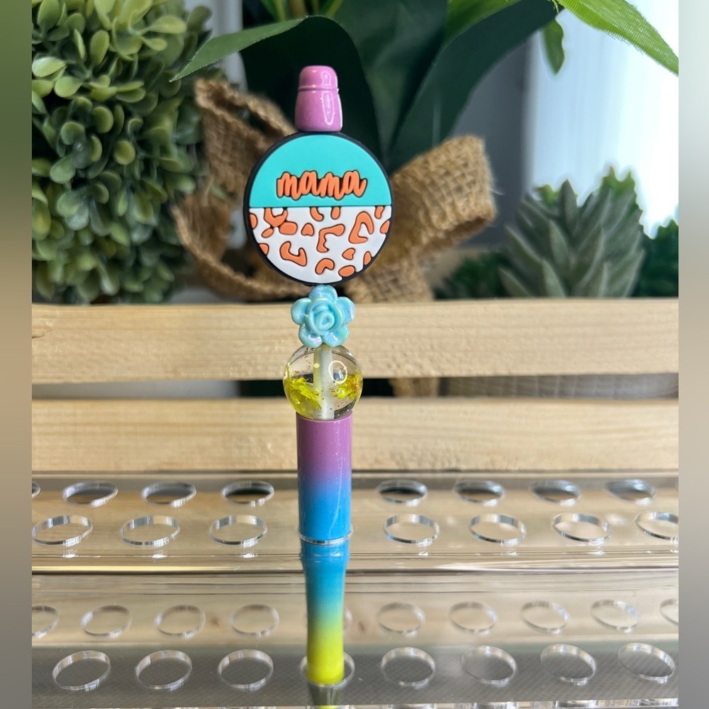 🌸 4/$25 Beadable pen rainbow mama topper
